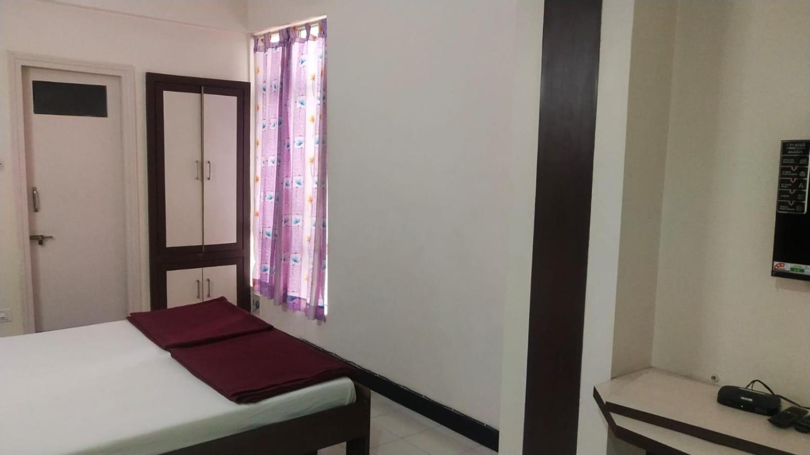 Hotel Vaishali Nashik Exterior photo