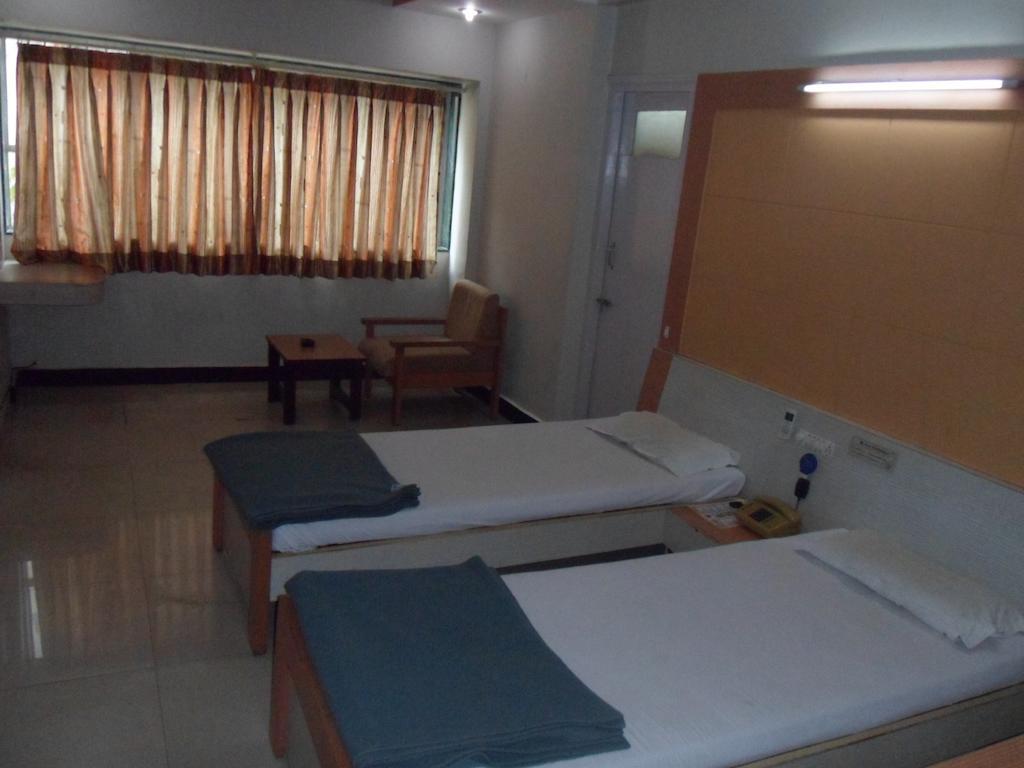Hotel Vaishali Nashik Exterior photo